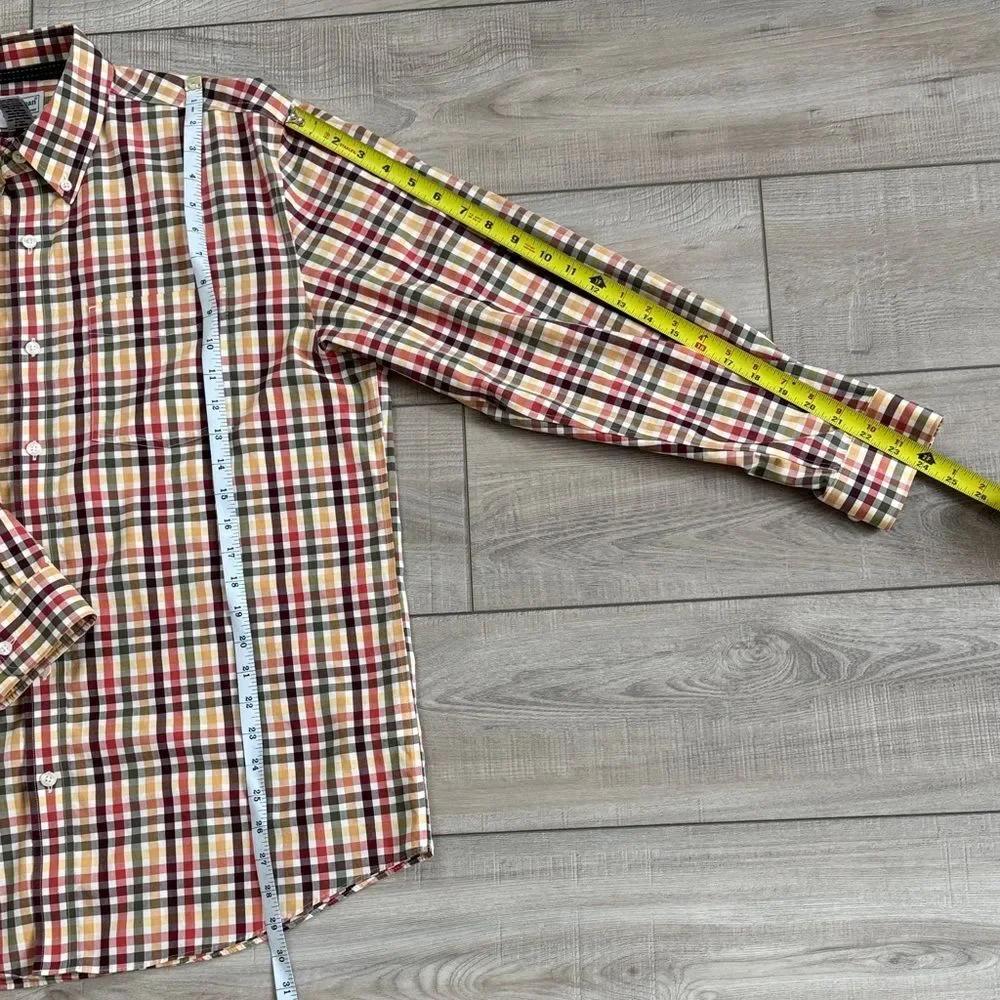 L.L. Bean Men's Checkered Traditional Fit‎ Button Down Shirt, size M-REG